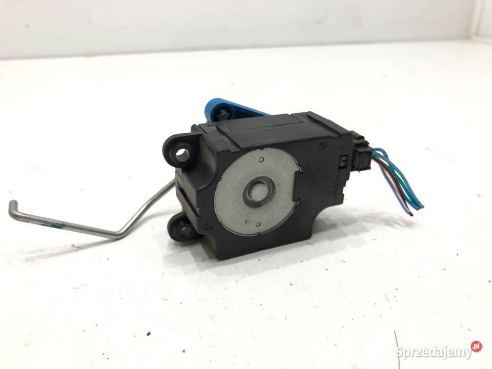 SILNICZEK NAGRZEWNICY SUBARU T1007073N XV