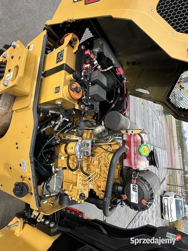 WALEC DROGOWY CATERPILLAR CB27 GC