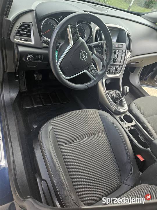 Opel Astra J 16 Turbo 180 benzyna Mielec