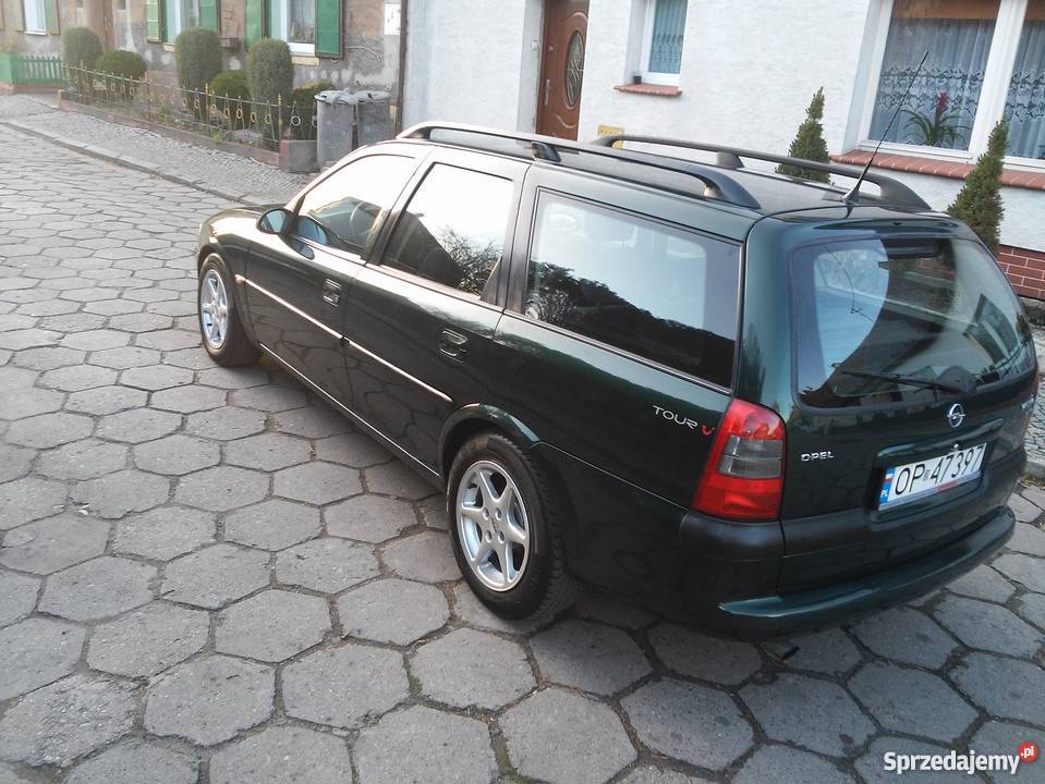 OPEL VECTRA B 18 16V KOMBI nieuszkodzony Vectra opolskie Paczków