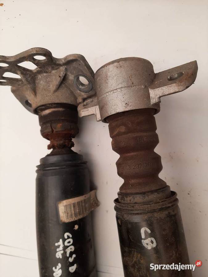 Opel Corsa D komplet amortyzatorów tylnych tył Ksawerów sprzedam