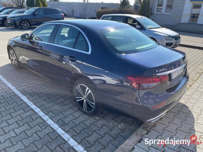 MERCEDESBENZ E 220 2022 1993 ccm 200 Baranowo
