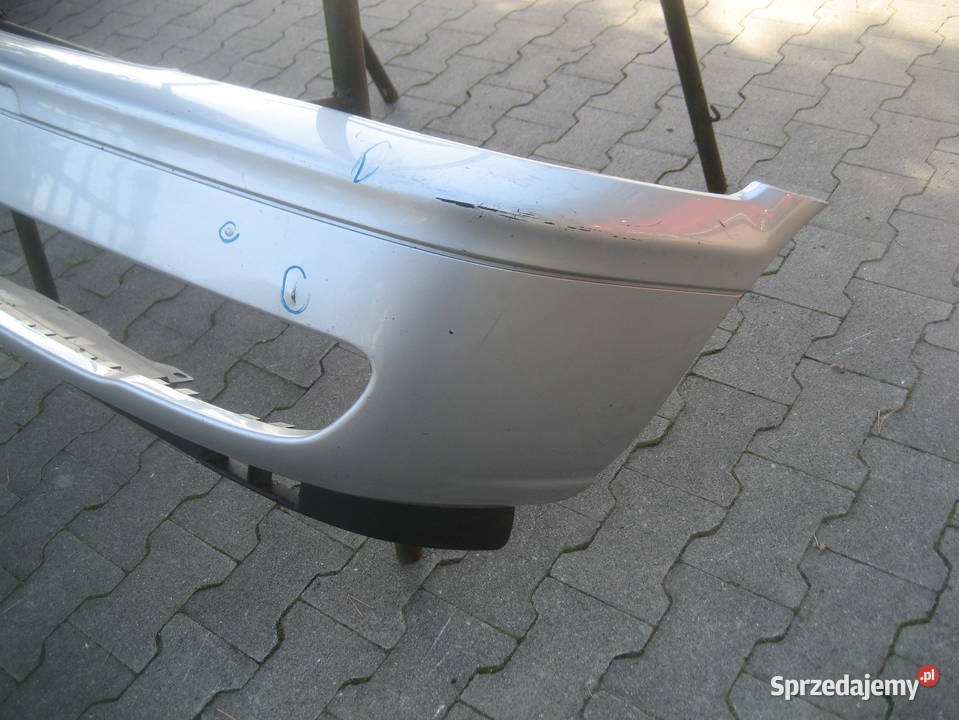 opel zafira a 9905r zderzak przedni 90580620
