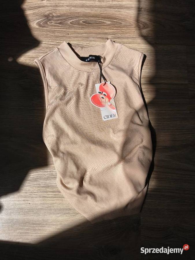 Prążkowany crop top nowy Kielce