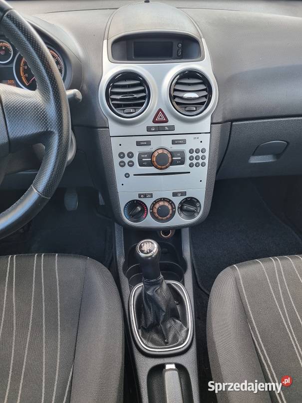 Opel Corsa 14 16 V Cosmo 220 Przebiegu Benzyna manualna Lidzbark