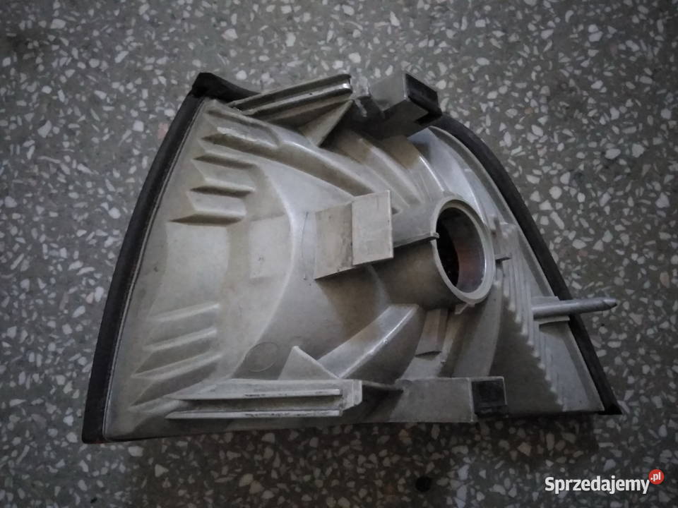 BMW E 36 Kierunkowskaz migacz prawy przód Oświetlenie Motoryzacja Gdańsk
