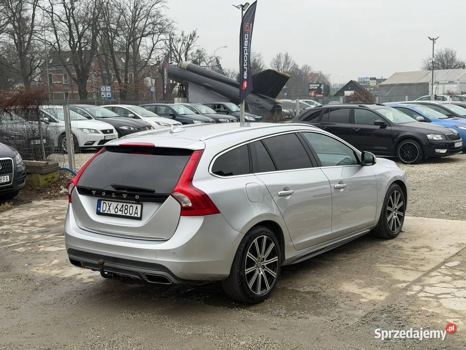Volvo V60 24 Diesel Hybrid Automat Skóra Navi kupiony w Polsce Wrocław