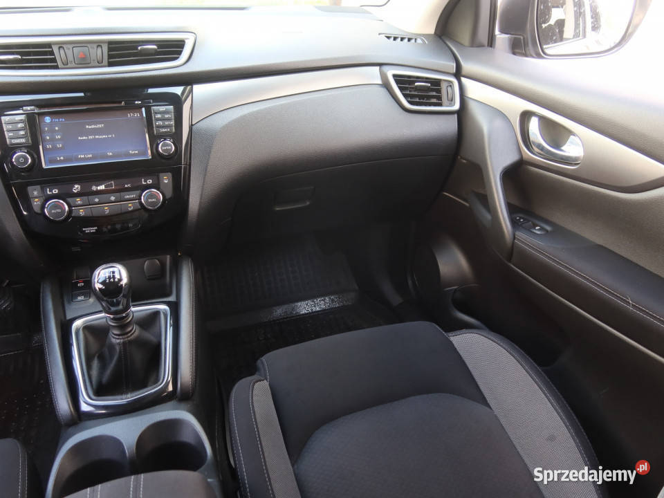 Nissan Qashqai 12 DIGT światła LED Katowice sprzedam