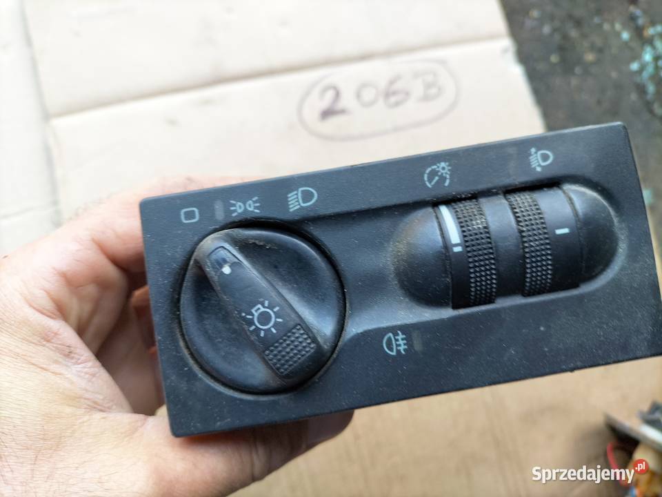 VW GOLF 3 MK3 T4 T5 1H6941531WŁĄCZNIK WYŁĄCZNIK Kamień-Kolonia