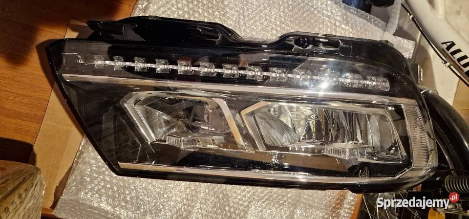 Lampa przednia VW Tiguan II PRAWE Gliwice