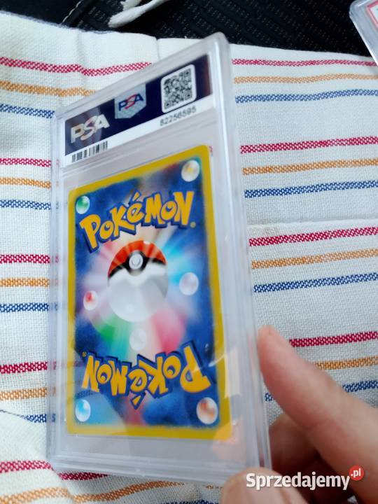 Pokemon poncho wear Pikachu 2016 Antyki, Sztuka, Kolekcje Goła