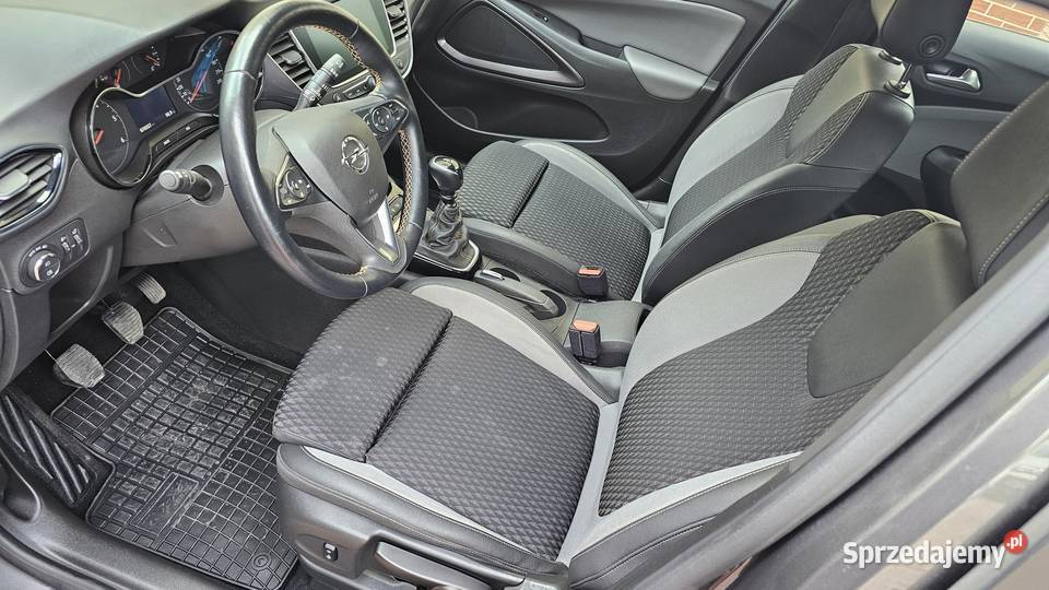 Opel Crossland 15 X 102 2019r Kamera grz fotele Rok produkcji 2019 Zarszyn sprzedam