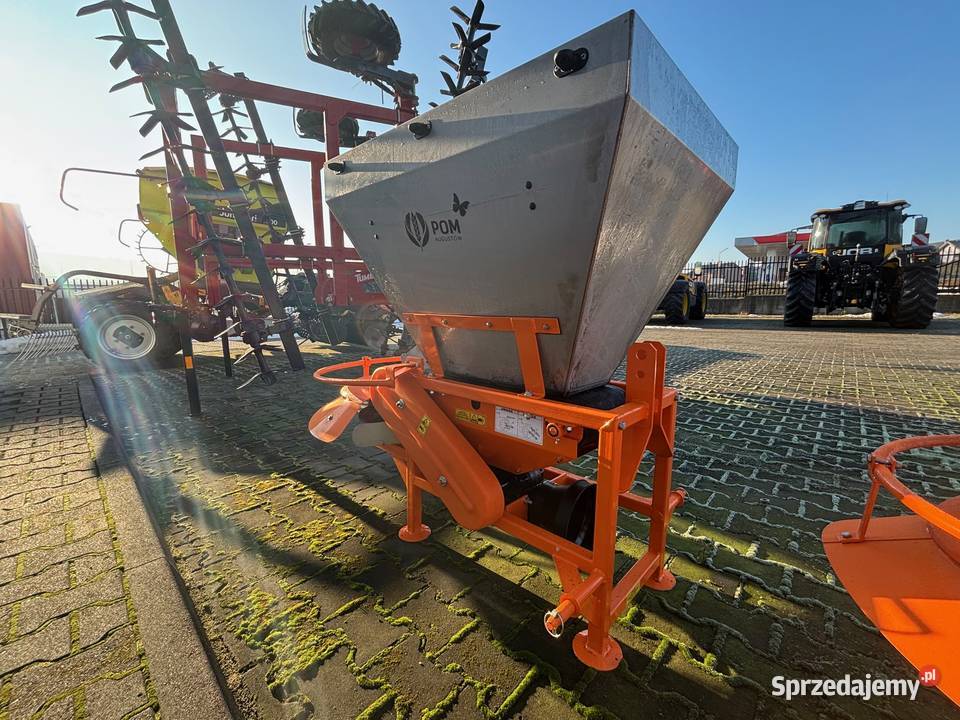 Rozsiewacz MOTYL N031M1 Rawa Mazowiecka