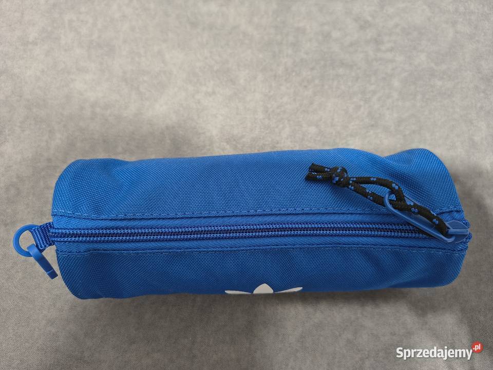 Adidas piórnik niebieskichabrowy nowy Zamość