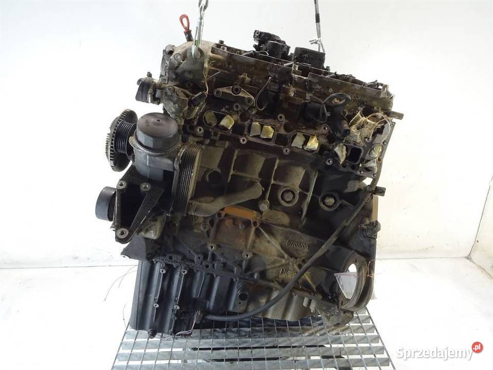 SILNIK MERCEDES 21 95 646980 W639 osobowe