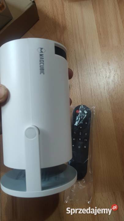 Projektor LED HY300 pro sprzedam