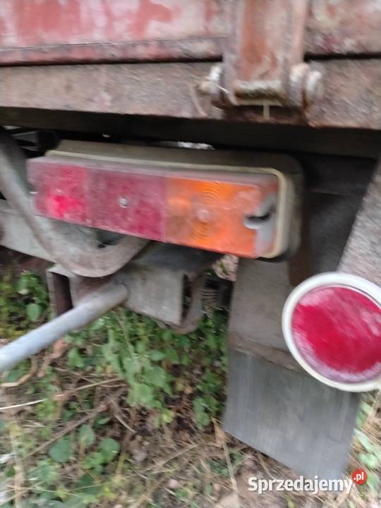 Przyczepa D 17 do Żukaoryginalna stan Rok produkcji 1983