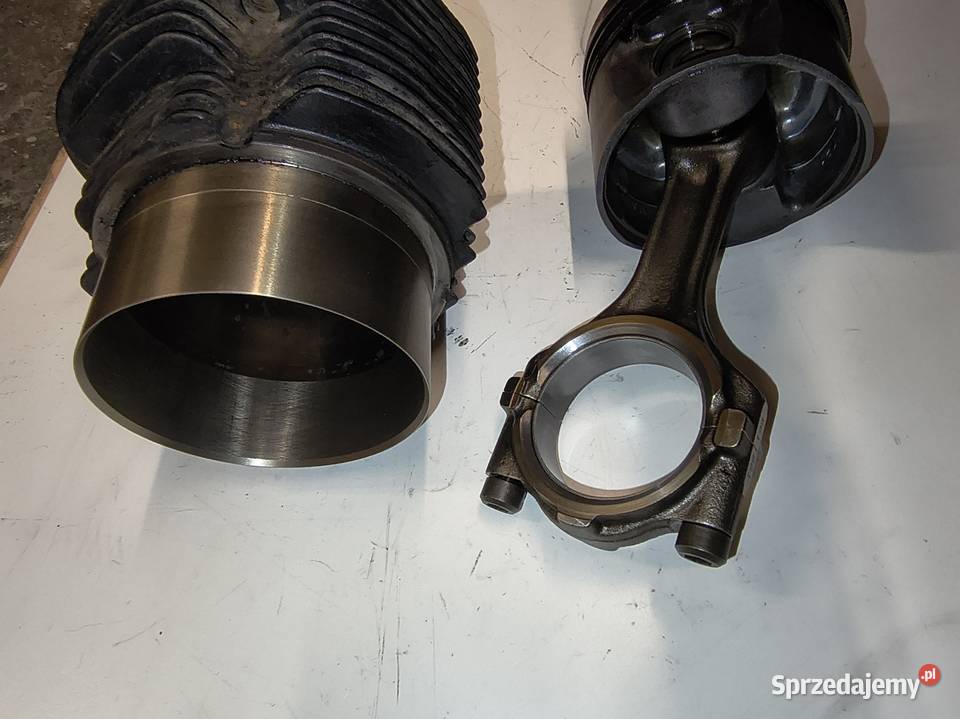 HATZ 1D90W cylinder plus tłok Krasowa sprzedam