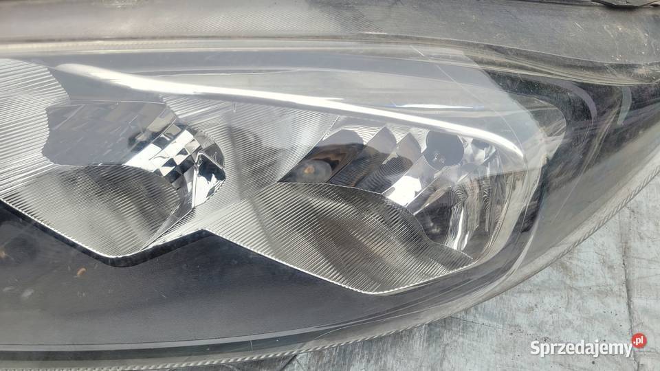 FORD FIESTA MK7 LIFT LAMPA LEWA PRZÓD REFLEKTOR Ruda Śląska