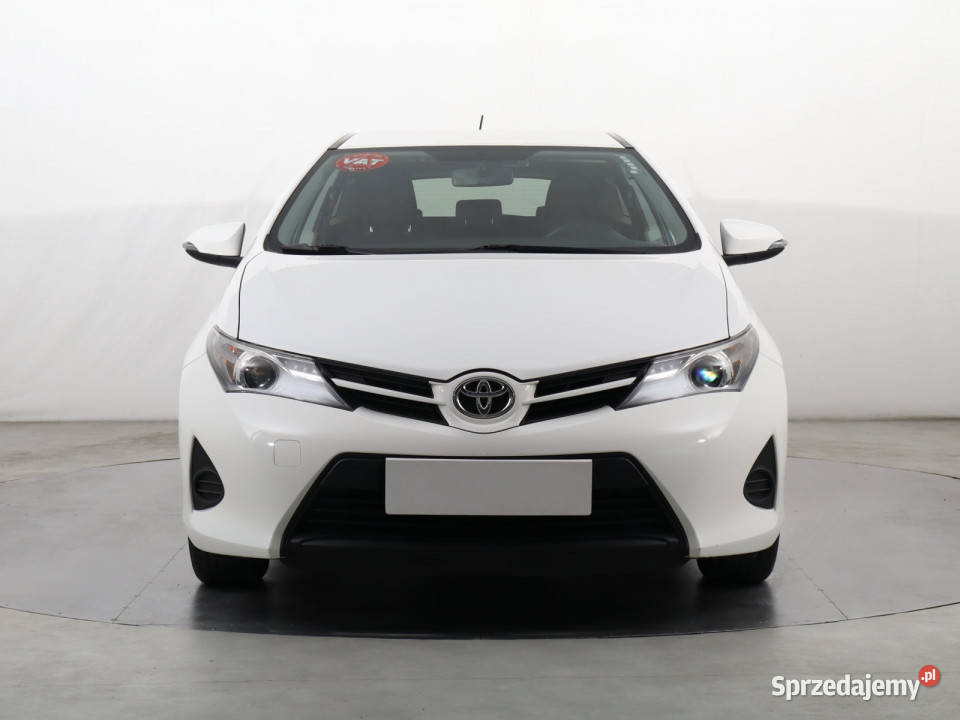Toyota Auris 16 Valvematic benzyna śląskie