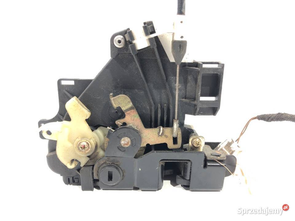 ZAMEK DRZWI LEWY TYŁ VW GOLF IV Hatchback 9708 sprzedam