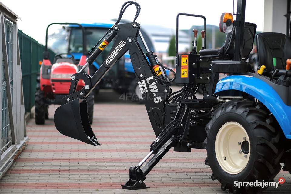 Koparka do ciągnika LW5 4FARMER nieuszkodzony Tajęcina