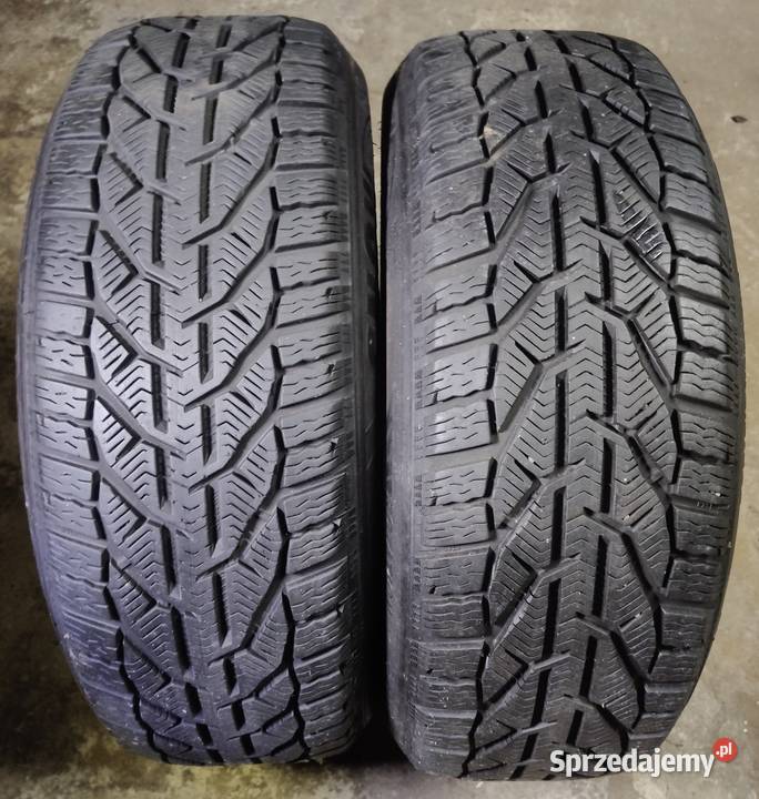 2 Opony zimowe 21555 R17 Kormoran 215 Wiskitki sprzedam