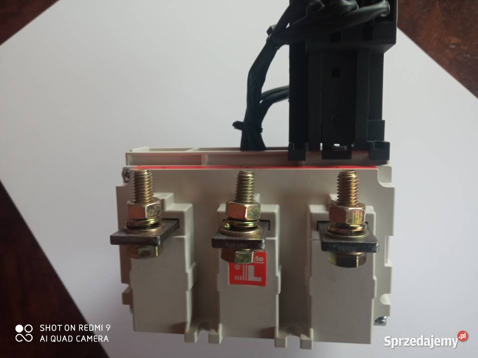 Wyłącznik termiczny 3x200A 11RF 180 200 LOVATO Pozostałe Żagań