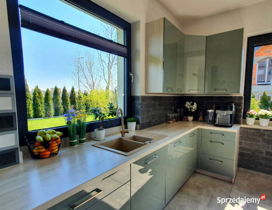 Dom rodzinny 246 m z ogrodem 2019 gotowy do Zabrze