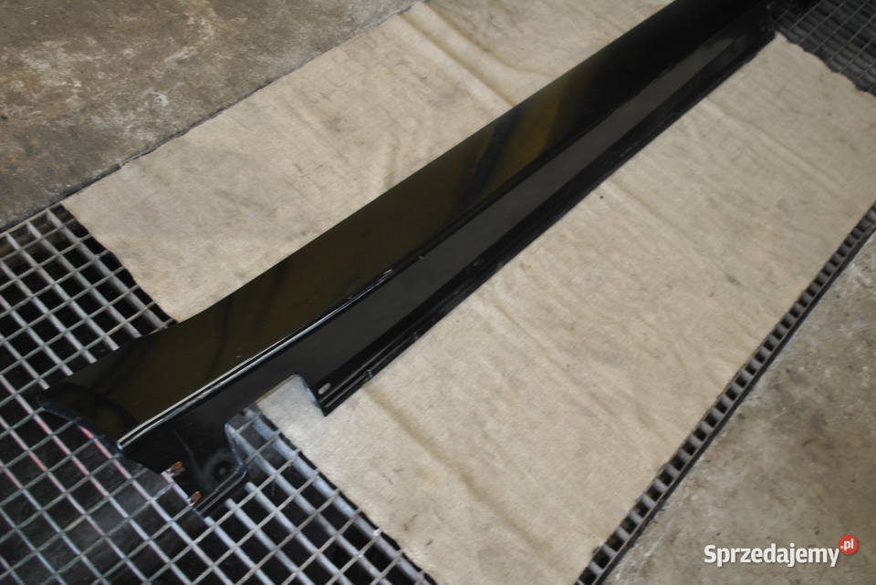 Nakłądka progu lewa przednia BMW E60 E61 śląskie Poręba sprzedam