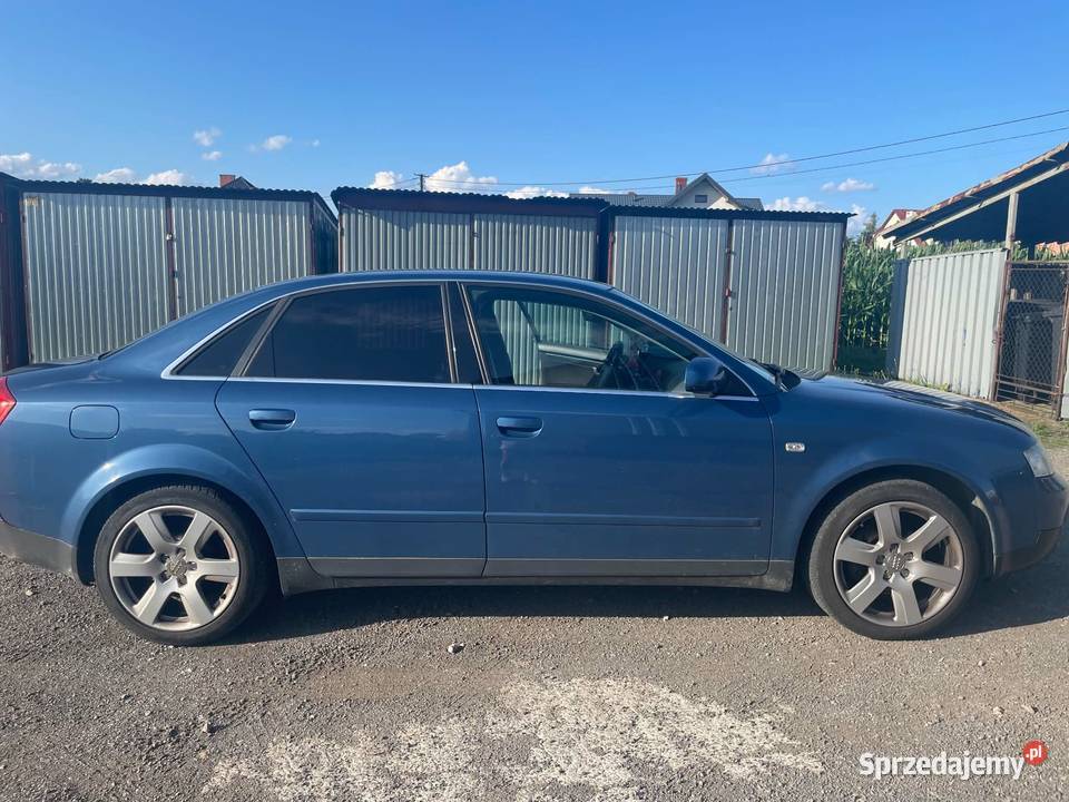 Audi A4b6 20 Alt 272 przebiegu benzyna+LPG