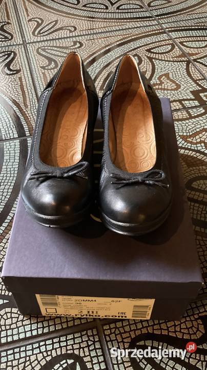 Piękne skórzane czułenka RYŁKO r 36 skóra Lubartów