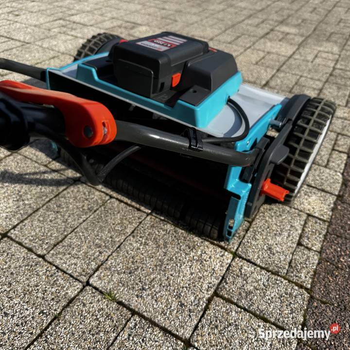 Bębnowa rotacyjna kosiarka akumulatorowa GARDENA Lubin