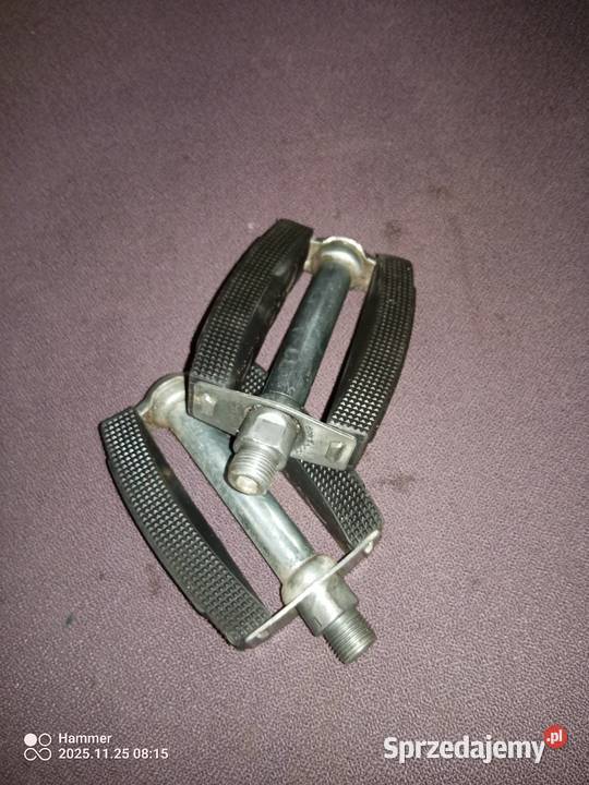 Ładny komplet pedałów retro Ciosaniec sprzedam