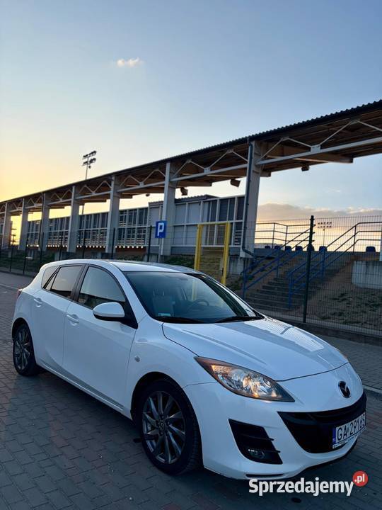 Mazda 3 BL 2009 biała 16 MZCD niski przebieg