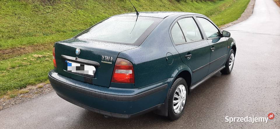 Skoda Octavia 16 8v benzyna 2000r Nowe OC Tanio 4/5 podkarpackie sprzedam