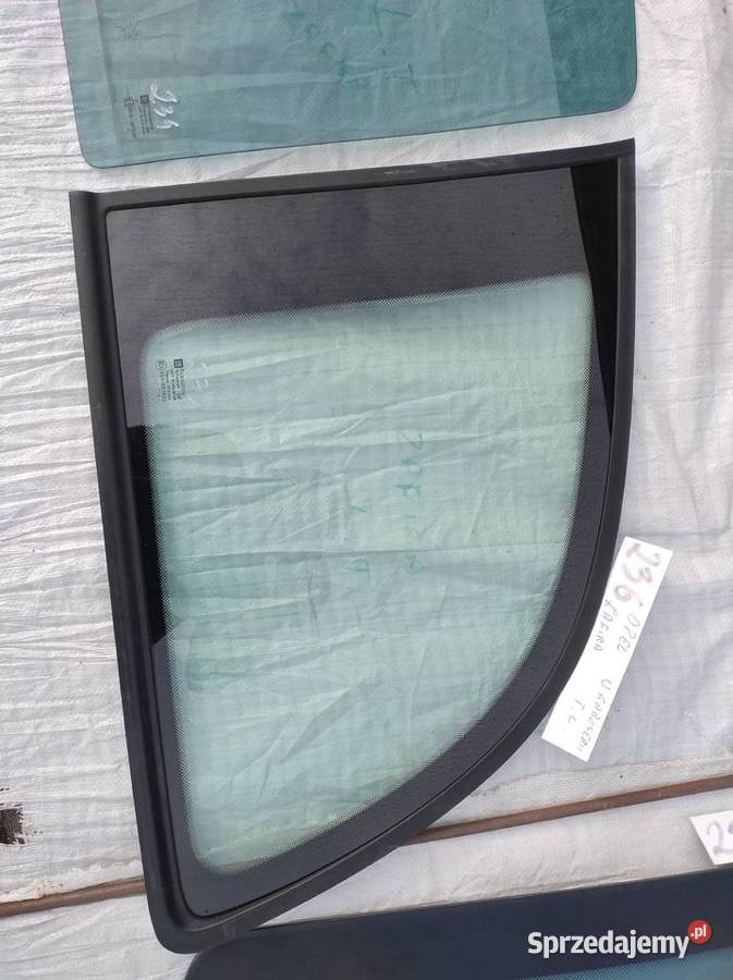 Szyba karoseryjnA przykręcana tylna lewa i prawa Karoseryjne Zahajki-Kolonia