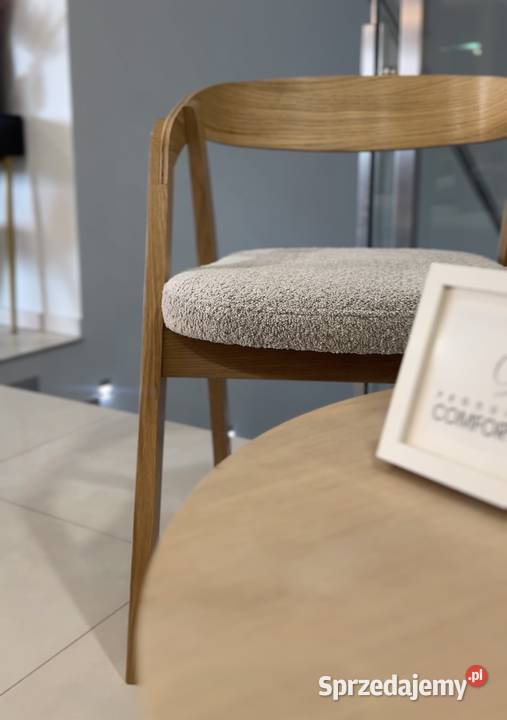 Presto krzesła o nowoczesnym kształcie w Wieluń