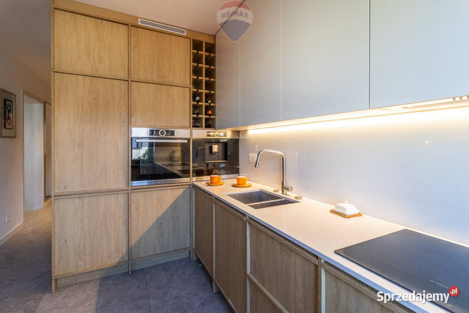 Dwupoziomowy apartament z loggią i garażem Górna łódzkie Łódź