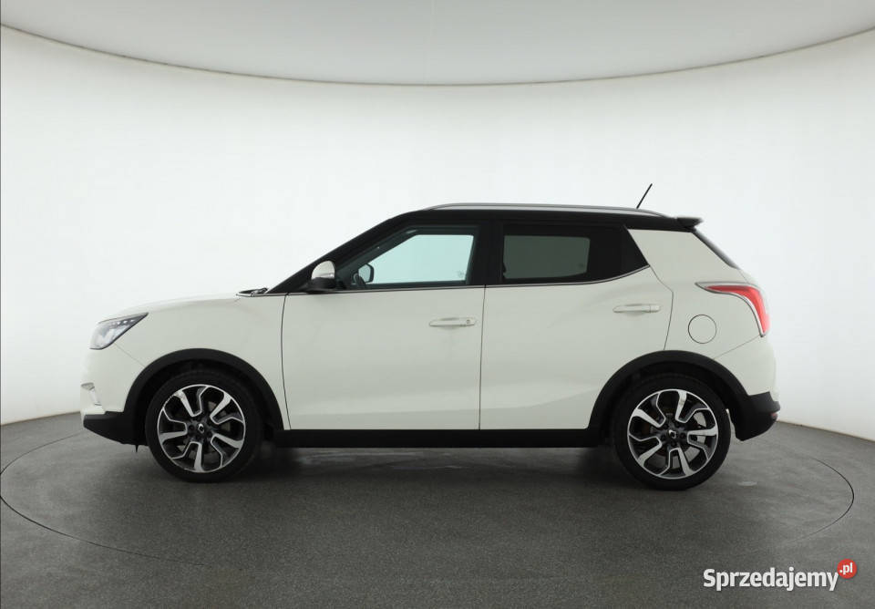 SsangYong Tivoli 16 eXDi asystent pasa ruchu mazowieckie Piaseczno sprzedam