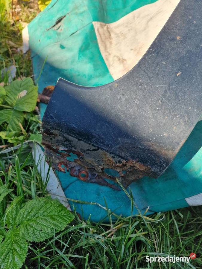 Błotnik prawy mazda 3 bk szary Rok produkcji 2005 Skoczów