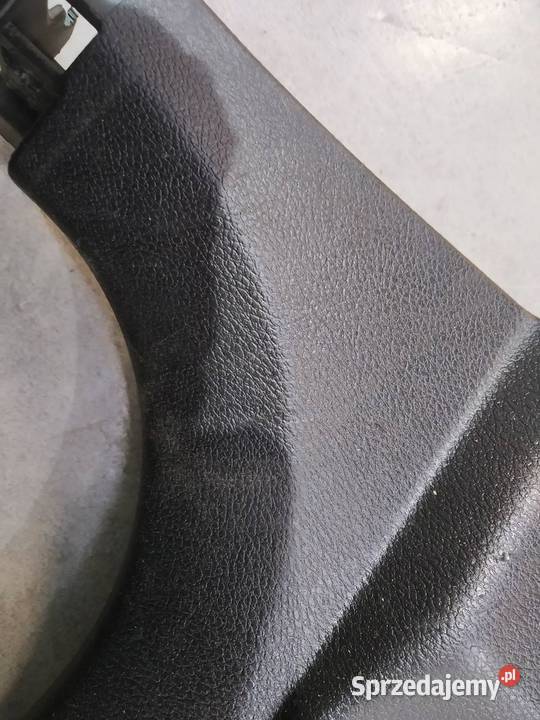 OSŁONA SŁUPKA B LEWA PRAWA KOMPLET 1KL28TRMAA osobowe Osłony i zaślepki