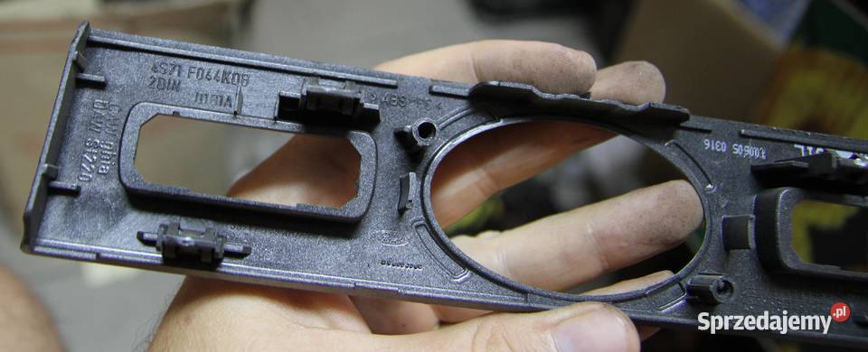 RAMKA FORD MONDEO MK3 4S71F044K08 Wiązowna