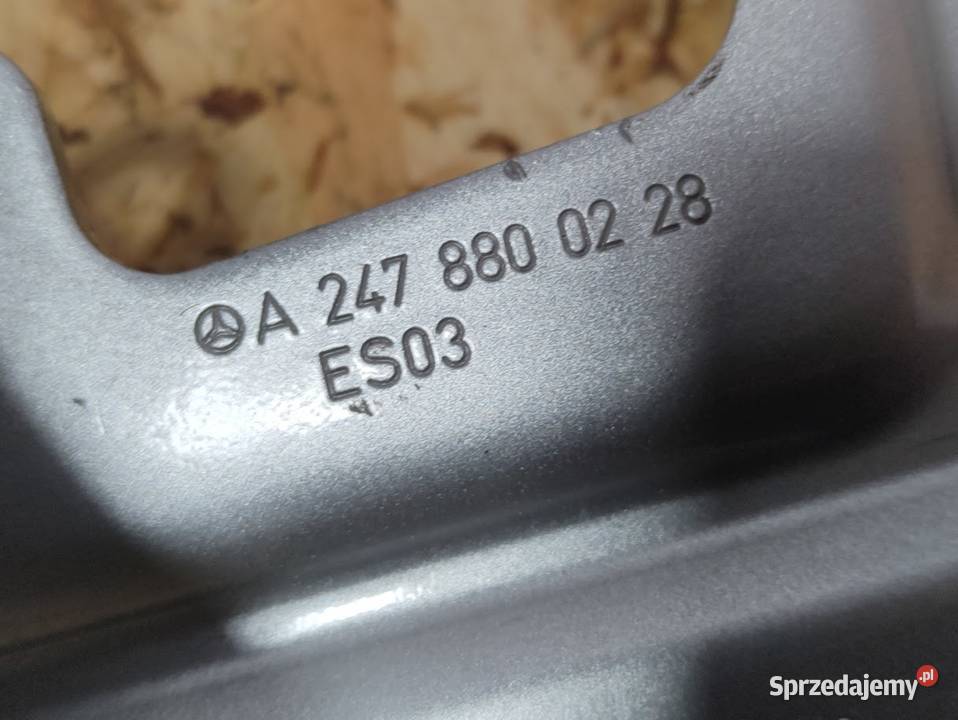 Zawias Maski Prawy Mercedes B Klasa W247 sprzedam