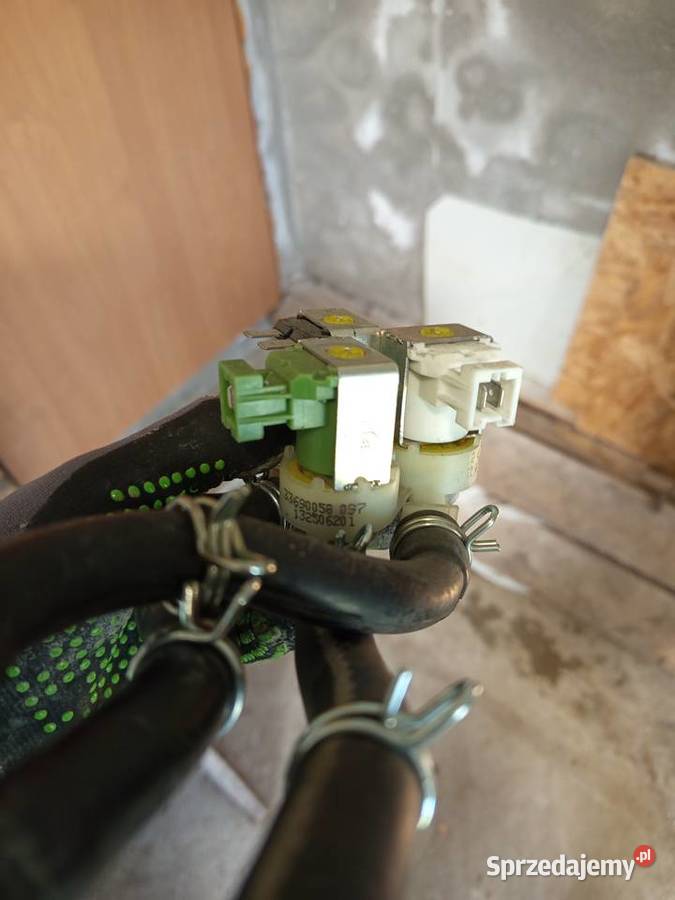 Elektrozawór potrójny do pralki AEG l60610 Warszawa