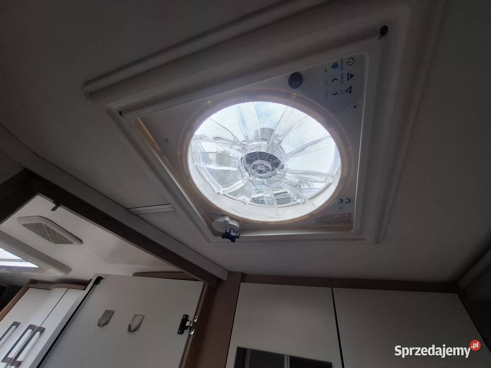 Kamper Burstner i542 Integra 28 JTD Płock