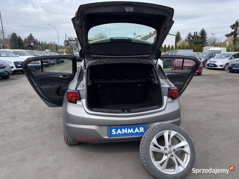 16CDTi 110 EcoFlex Gwarancja Navi LEDy Książki wspomaganie kierownicy Sanok sprzedam
