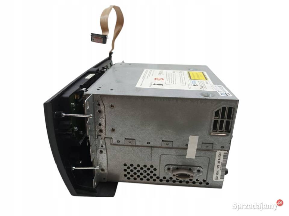 RADIO FABRYCZNE 921833001 Bmw Seria 3 V 20052012 Rok produkcji 2010