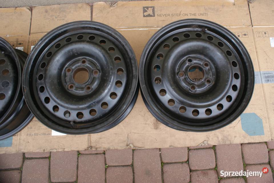 Felgi 65Jx16 cal 5x1143x641 ET55 Honda Civic i stalowe Dynów