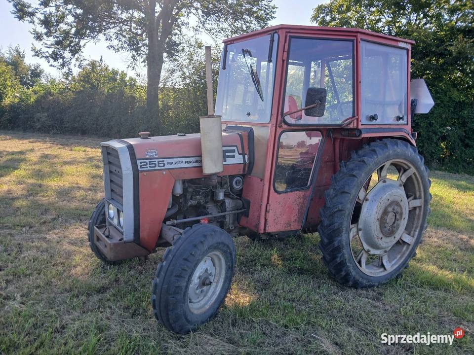 Massey Ferguson 255 3512235 2812 Czarnożyły